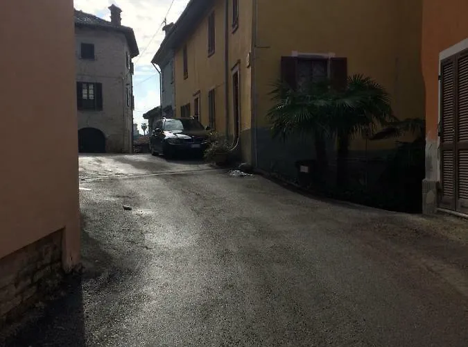 Riva Apartment Neive